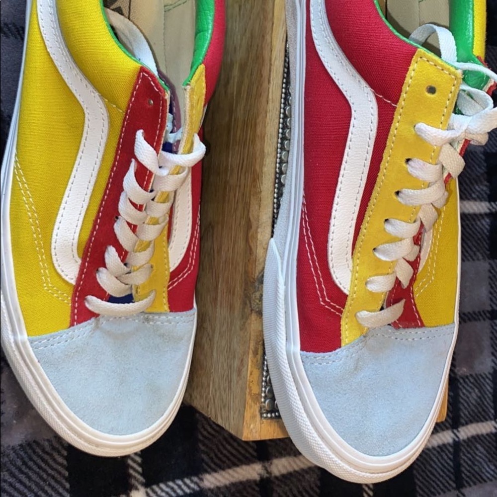 Vans size 9